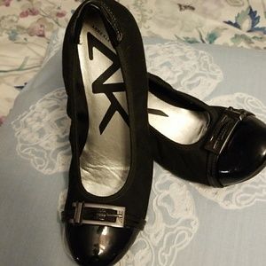 Black Anne Klein shoes